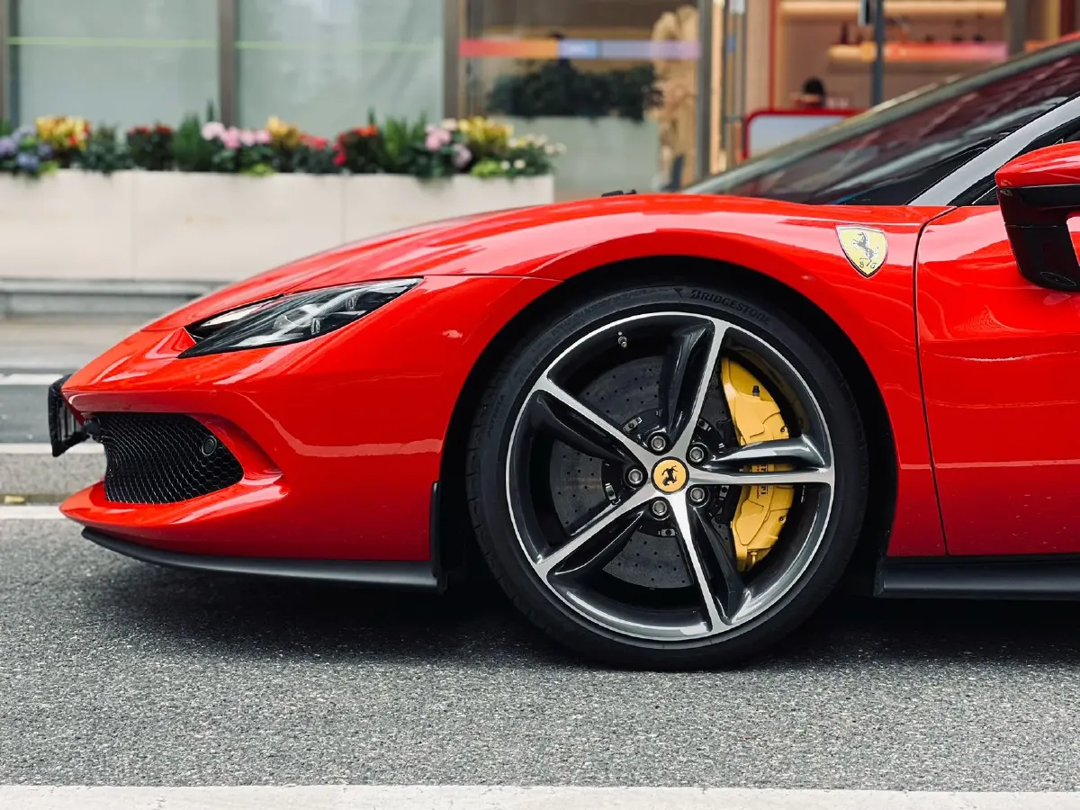 2021 Ferrari 296 3.0T 663HP V6 8DCT PHEV 7.45KWH,autocango,china used car exporter,china ev exporter,chinese used car exporter,chinese used ev exporter