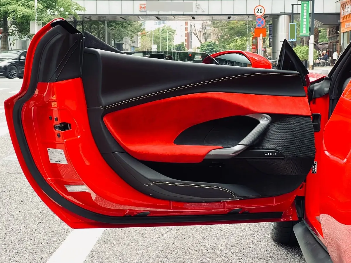2021 Ferrari 296 3.0T 663HP V6 8DCT PHEV 7.45KWH,autocango,china used car exporter,china ev exporter,chinese used car exporter,chinese used ev exporter
