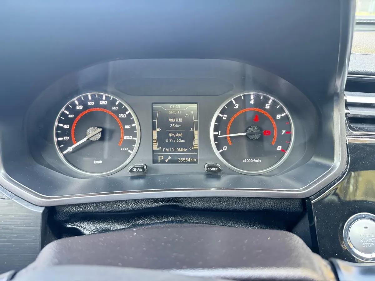 2021 Chery Tiggo 3x 1.5L 116HP L4 CVT,autocango,china used car exporter,china ev exporter,chinese used car exporter,chinese used ev exporter