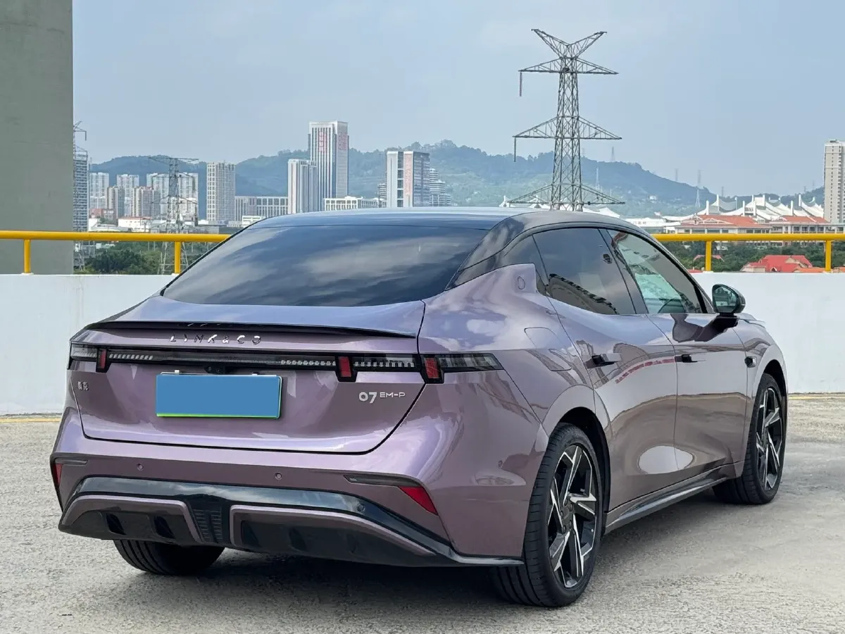 2026 LYNK&CO 07 EM-P 1.5T 163HP L4 3DHT PHEV,autocango,china used car exporter,china ev exporter,chinese used car exporter,chinese used ev exporter