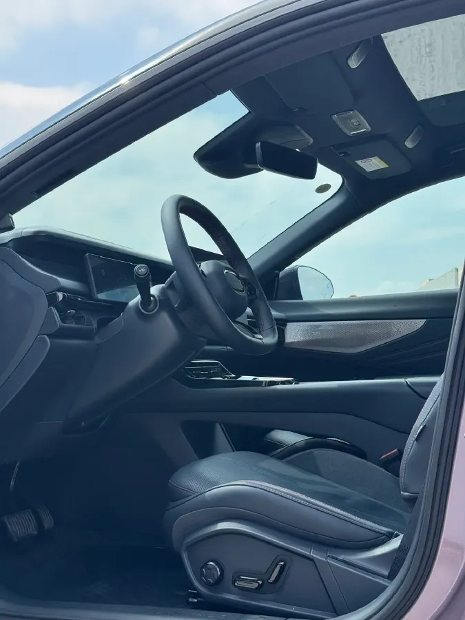 2026 LYNK&CO 07 EM-P 1.5T 163HP L4 3DHT PHEV,autocango,china used car exporter,china ev exporter,chinese used car exporter,chinese used ev exporter
