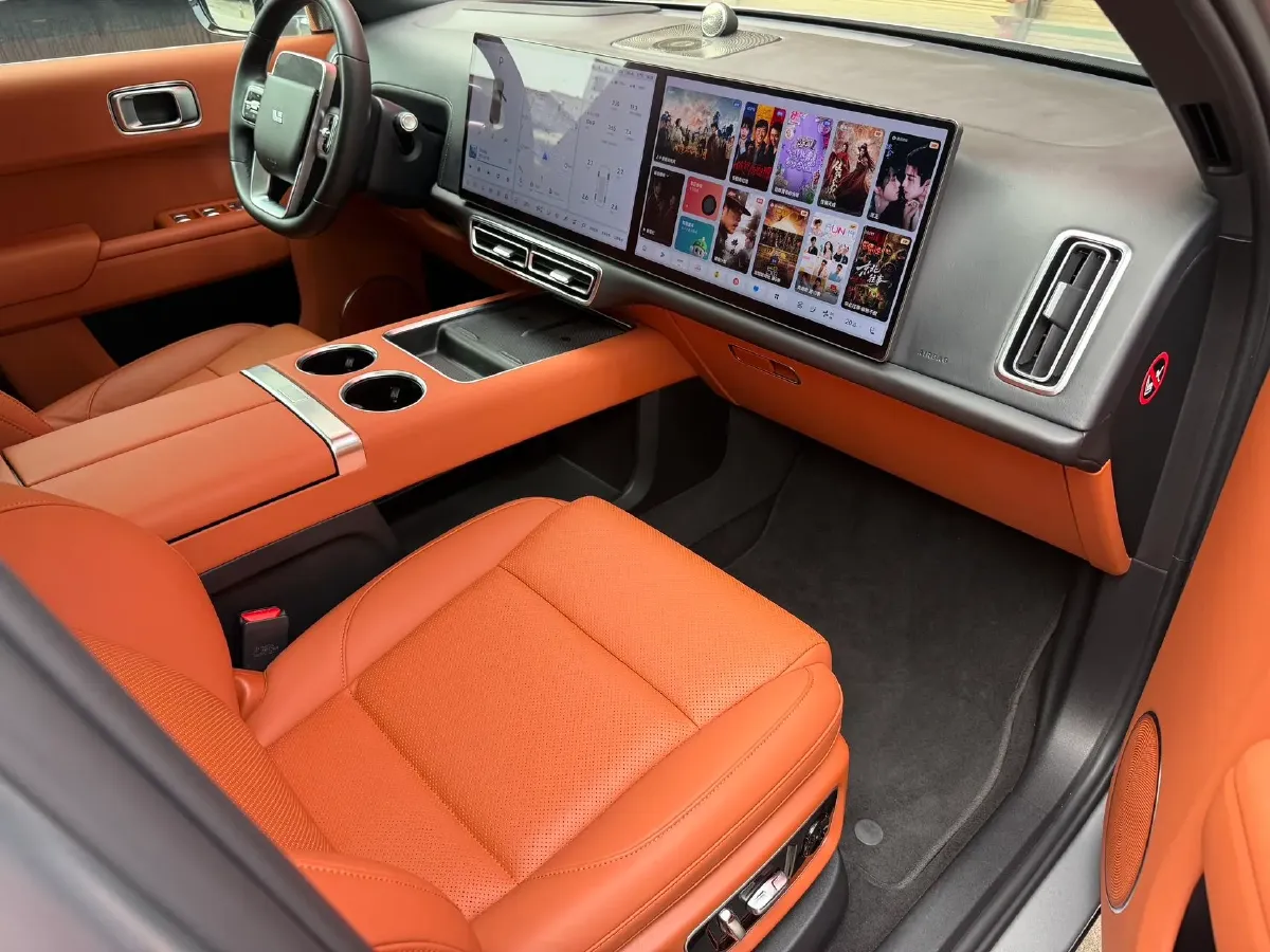 2023 Li L8 Range Extended 154HP REEV 40.9KWH,autocango,china used car exporter,china ev exporter,chinese used car exporter,chinese used ev exporter