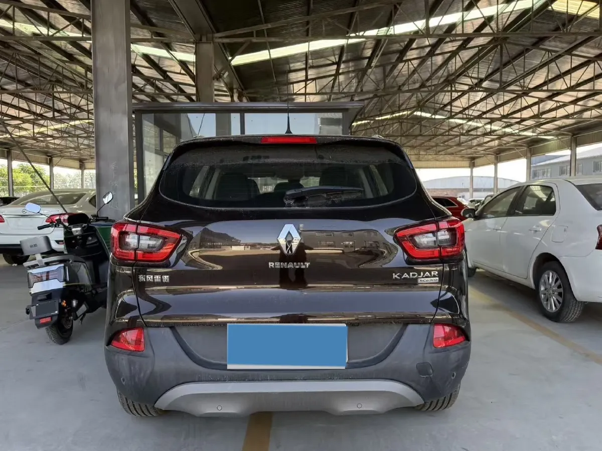 2017 Renault Kadjar 2.0L 150HP L4 CVT,autocango,china used car exporter,china ev exporter,chinese used car exporter,chinese used ev exporter