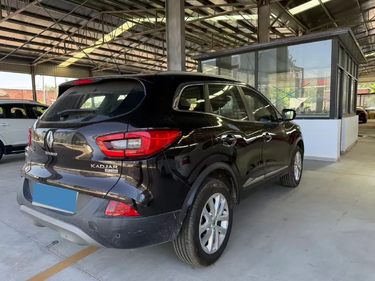 2017 Renault Kadjar 2.0L 150HP L4 CVT,autocango,china used car exporter,china ev exporter,chinese used car exporter,chinese used ev exporter