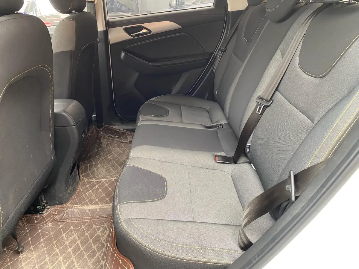 2019 BeiJing Auto X3 1.5T 150HP L4 6MT,autocango,china used car exporter,china ev exporter,chinese used car exporter,chinese used ev exporter