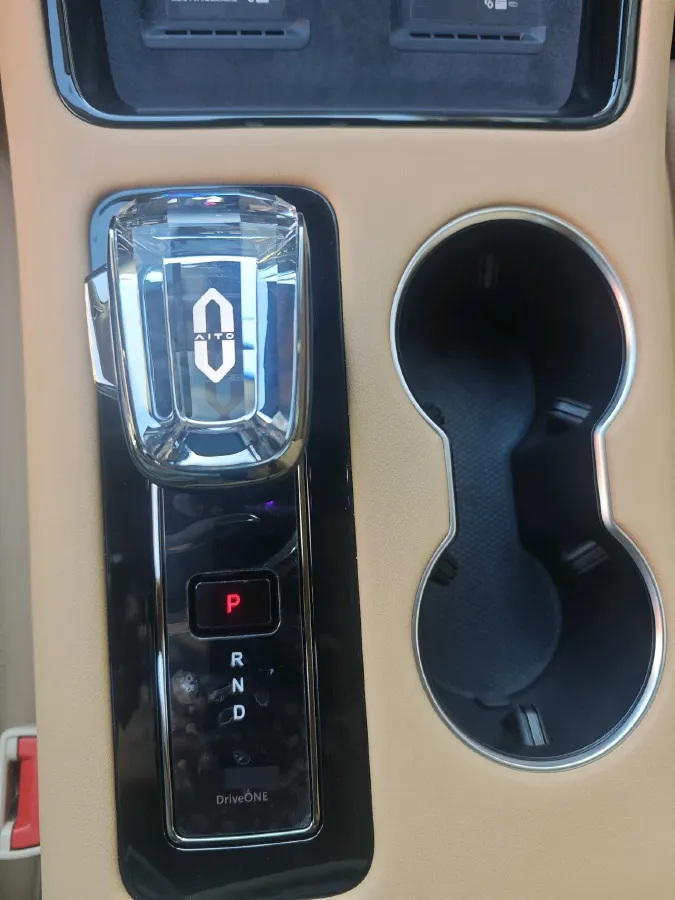 2024 AITO AITO M5 BEV 83KWH,autocango,china used car exporter,china ev exporter,chinese used car exporter,chinese used ev exporter
