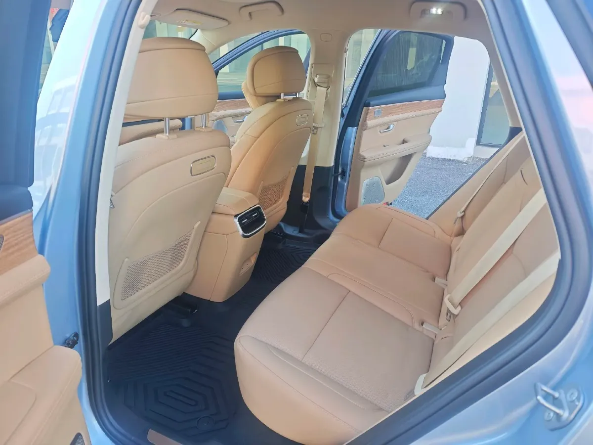 2024 AITO AITO M5 BEV 83KWH,autocango,china used car exporter,china ev exporter,chinese used car exporter,chinese used ev exporter