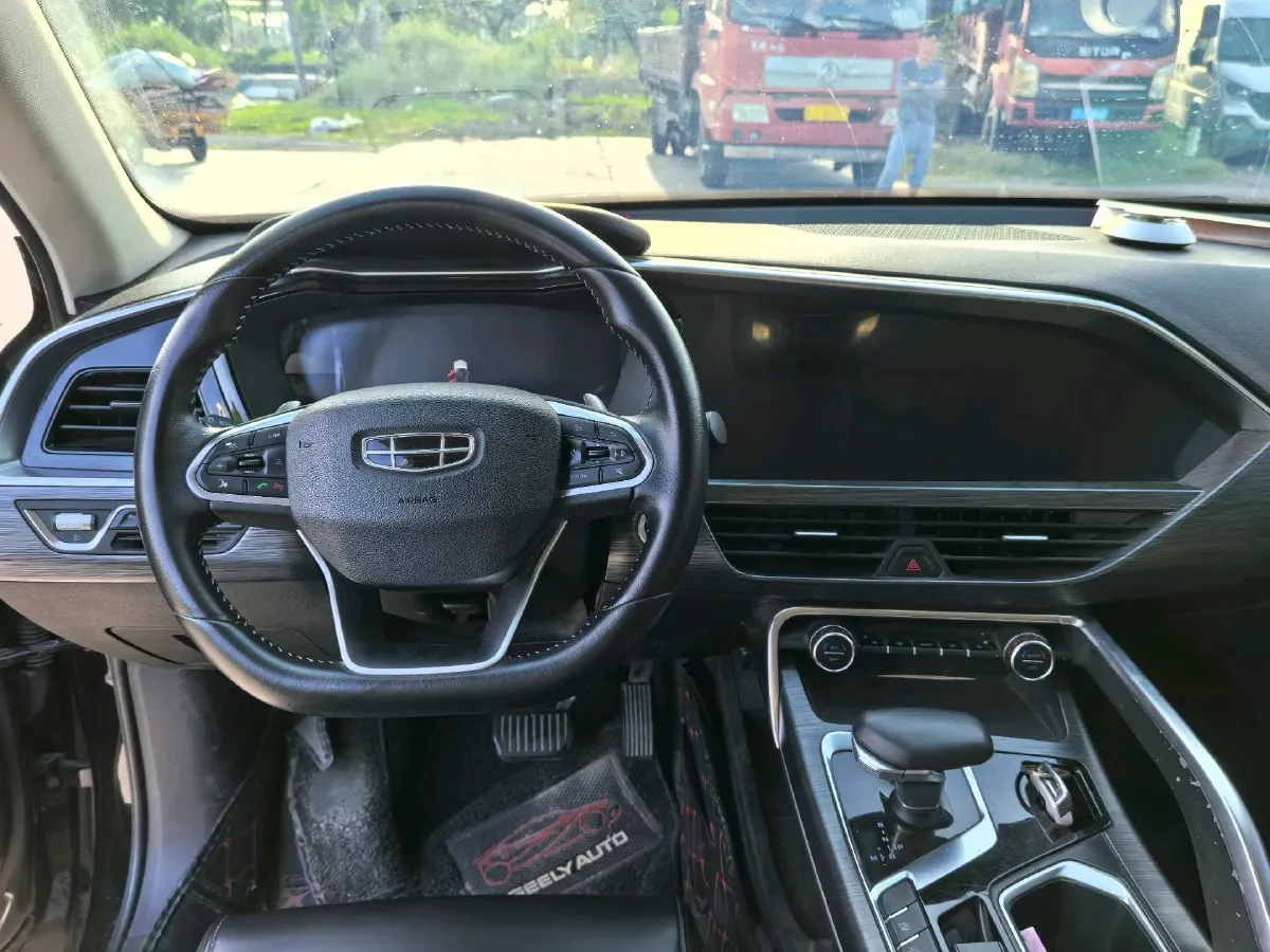 2019 Geely Tugella 2.0T 238HP L4 8AT,autocango,china used car exporter,china ev exporter,chinese used car exporter,chinese used ev exporter