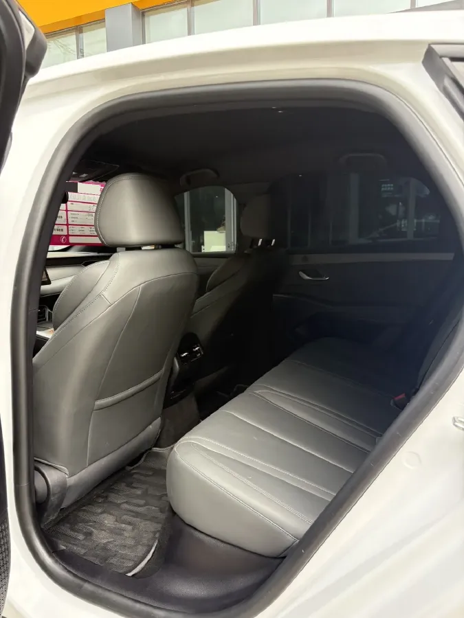 2025 BYD Seal05 DM-i 1.5L 101HP L4 E-CVT PHEV 7.68KWH,autocango,china used car exporter,china ev exporter,chinese used car exporter,chinese used ev exporter