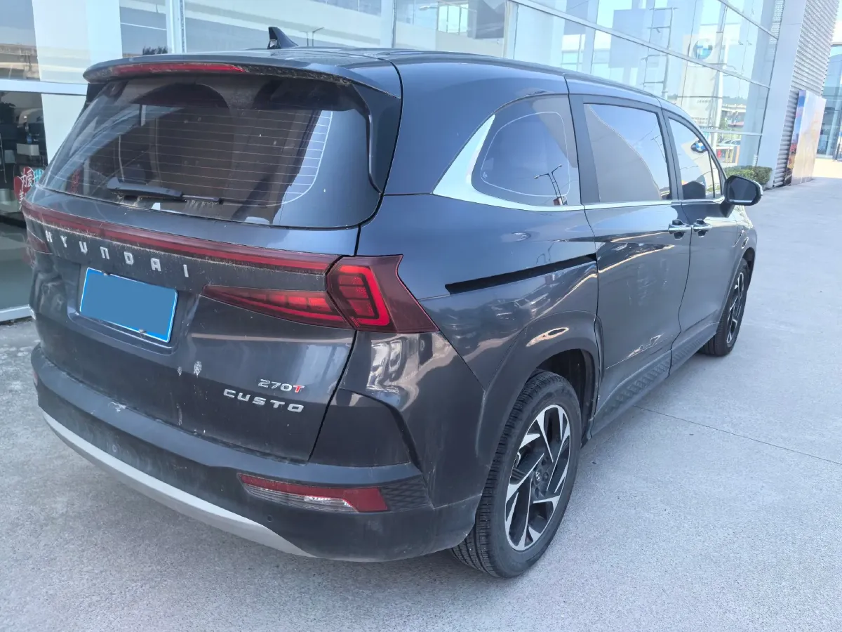 2022 Hyundai Custo 1.5T 170HP L4 8AT,autocango,china used car exporter,china ev exporter,chinese used car exporter,chinese used ev exporter