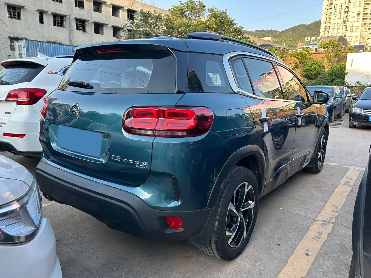 2017 Citroen C5 Aircross 1.6T 167HP L4 6AT,autocango,china used car exporter,china ev exporter,chinese used car exporter,chinese used ev exporter