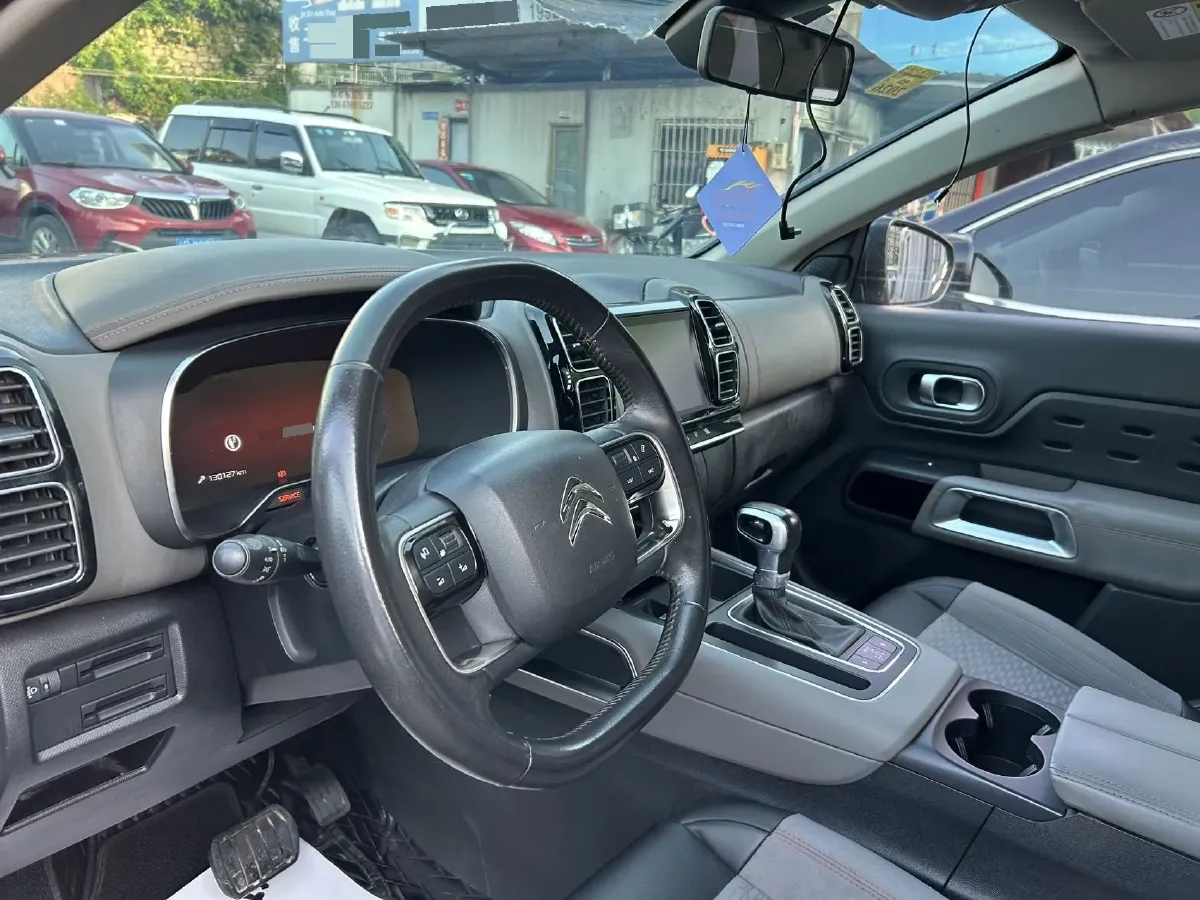 2017 Citroen C5 Aircross 1.6T 167HP L4 6AT,autocango,china used car exporter,china ev exporter,chinese used car exporter,chinese used ev exporter