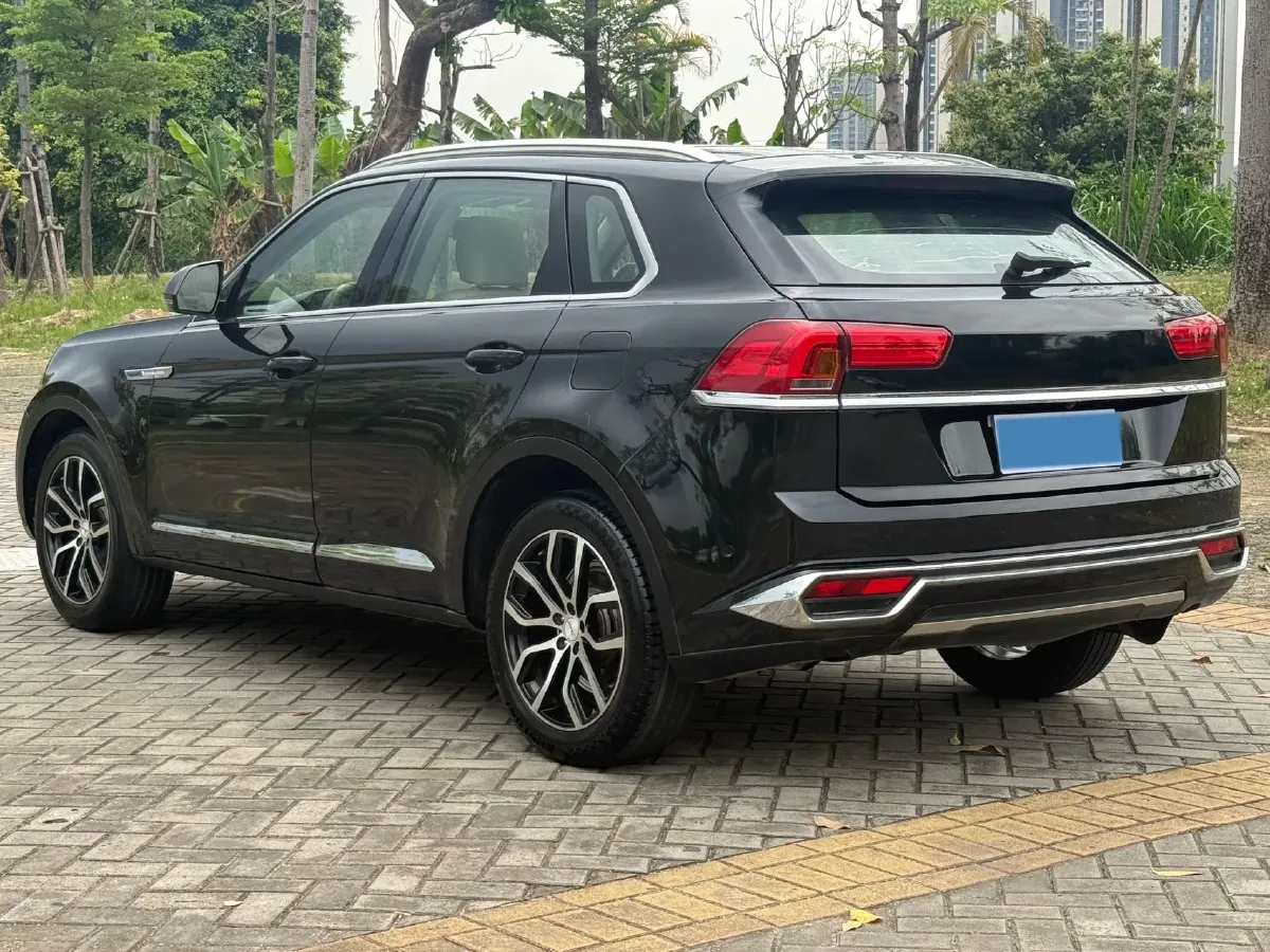 2017 Zotye Damy X7 2.0T 190HP L4 6DCT,autocango,china used car exporter,china ev exporter,chinese used car exporter,chinese used ev exporter