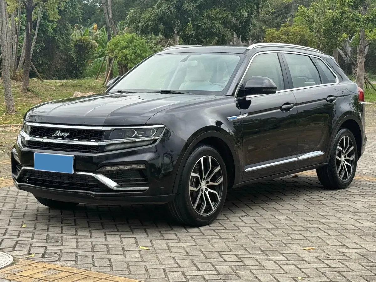 2017 Zotye Damy X7 2.0T 190HP L4 6DCT,autocango,china used car exporter,china ev exporter,chinese used car exporter,chinese used ev exporter