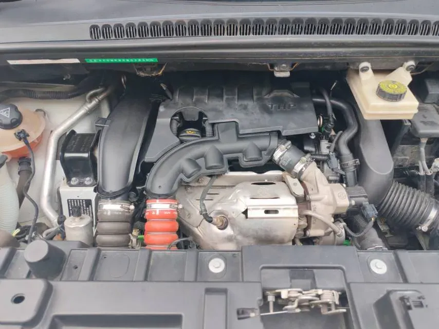 2019 Peugeot 3008 1.6T 167HP L4 6AT,autocango,china used car exporter,china ev exporter,chinese used car exporter,chinese used ev exporter