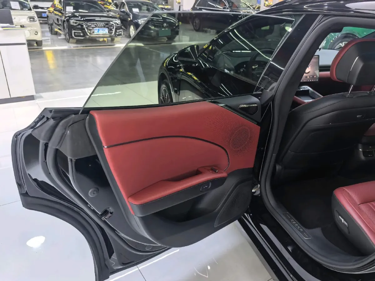 2025 Zeekr 007GT BEV 100.01KWH,autocango,china used car exporter,china ev exporter,chinese used car exporter,chinese used ev exporter