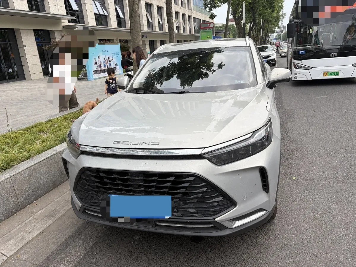 2022 BeiJing Auto X7 1.5T 188HP L4 7DCT,autocango,china used car exporter,china ev exporter,chinese used car exporter,chinese used ev exporter