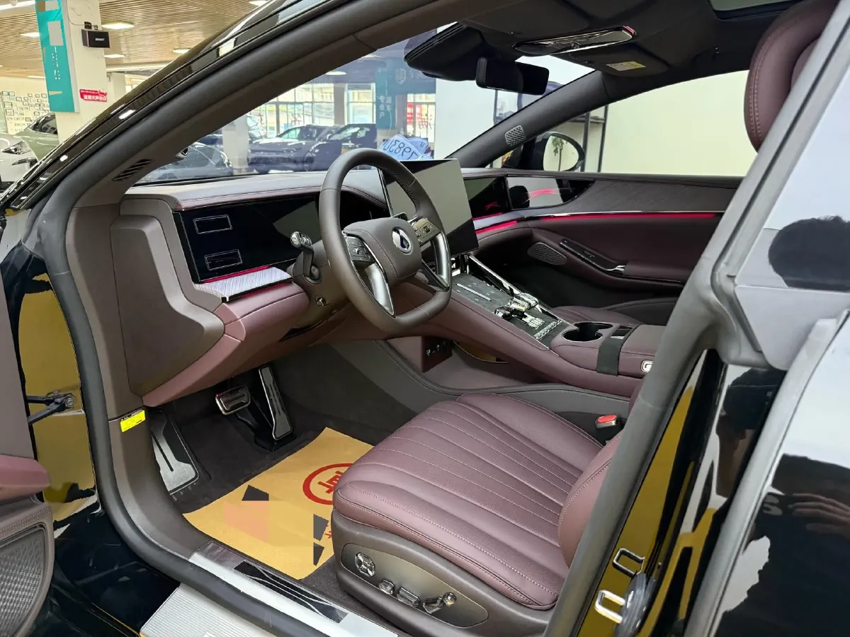 2024 Denza DenzaZ9GT 2.0T 207HP L4 E-CVT PHEV 38.5KWH,autocango,china used car exporter,china ev exporter,chinese used car exporter,chinese used ev exporter