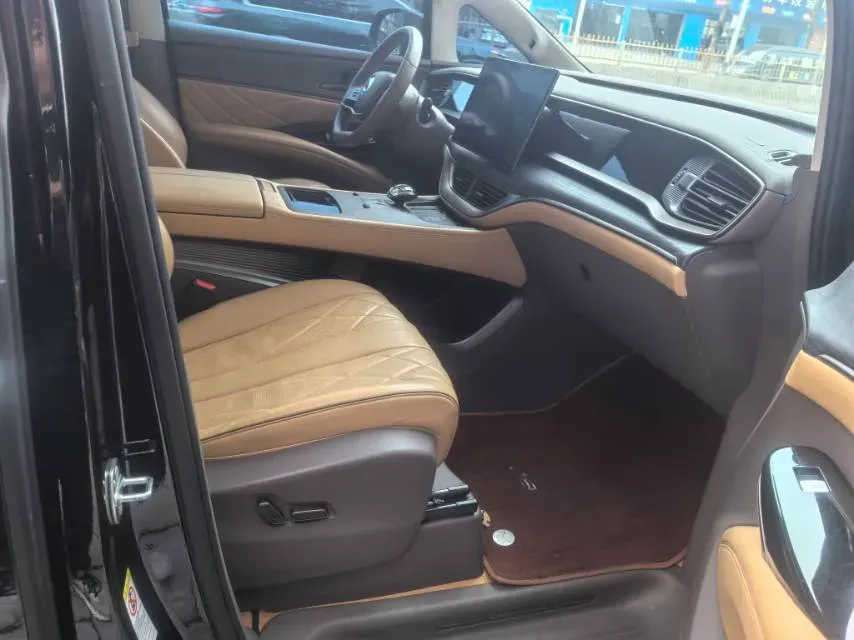 2022 Denza D9 1.5T 139HP L4 E-CVT PHEV 40.06KWH,autocango,china used car exporter,china ev exporter,chinese used car exporter,chinese used ev exporter