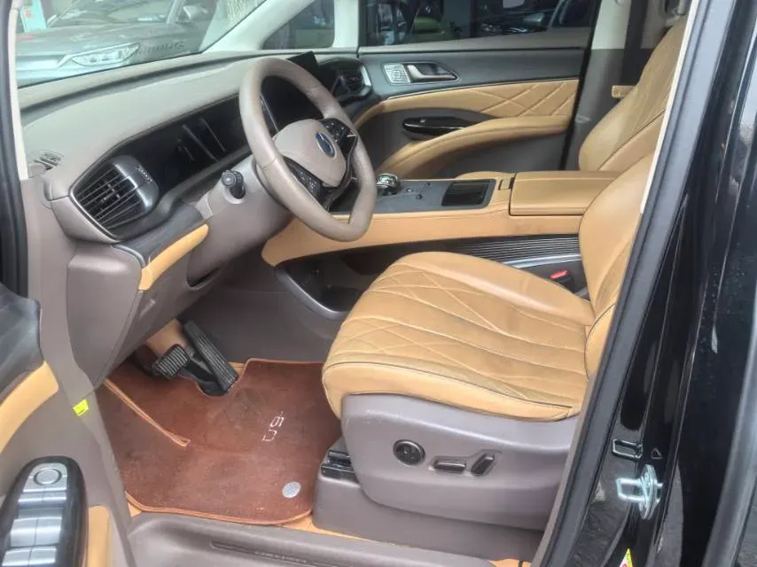 2022 Denza D9 1.5T 139HP L4 E-CVT PHEV 40.06KWH,autocango,china used car exporter,china ev exporter,chinese used car exporter,chinese used ev exporter
