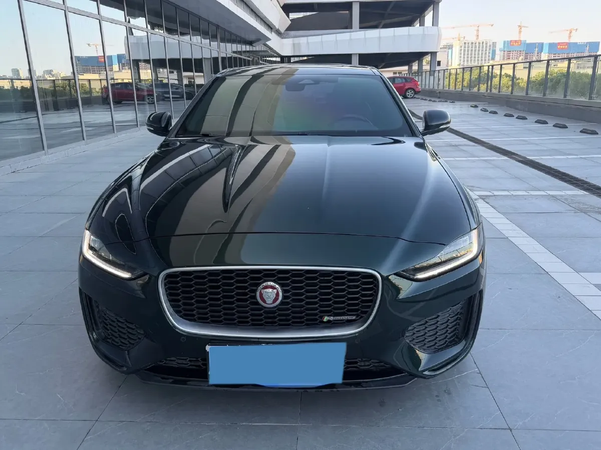 2023 Jaguar XEL 2.0T 250HP L4 8AT,autocango,china used car exporter,china ev exporter,chinese used car exporter,chinese used ev exporter
