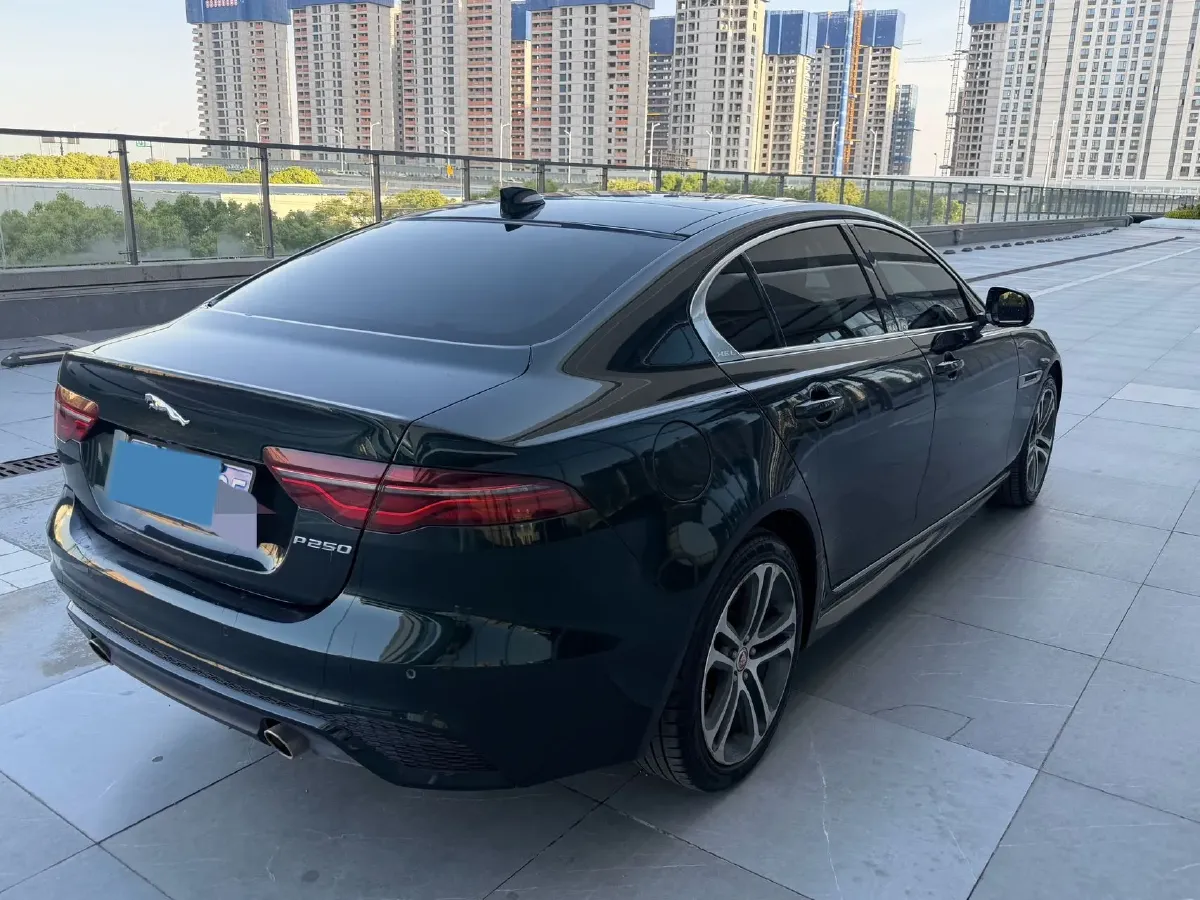 2023 Jaguar XEL 2.0T 250HP L4 8AT,autocango,china used car exporter,china ev exporter,chinese used car exporter,chinese used ev exporter