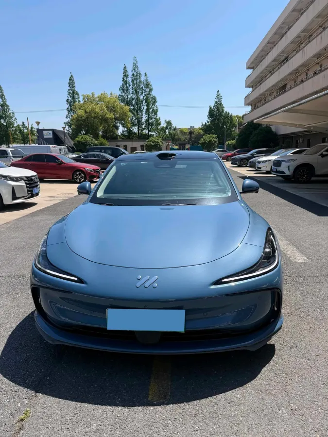 2024 IM L6 BEV 75KWH,autocango,china used car exporter,china ev exporter,chinese used car exporter,chinese used ev exporter