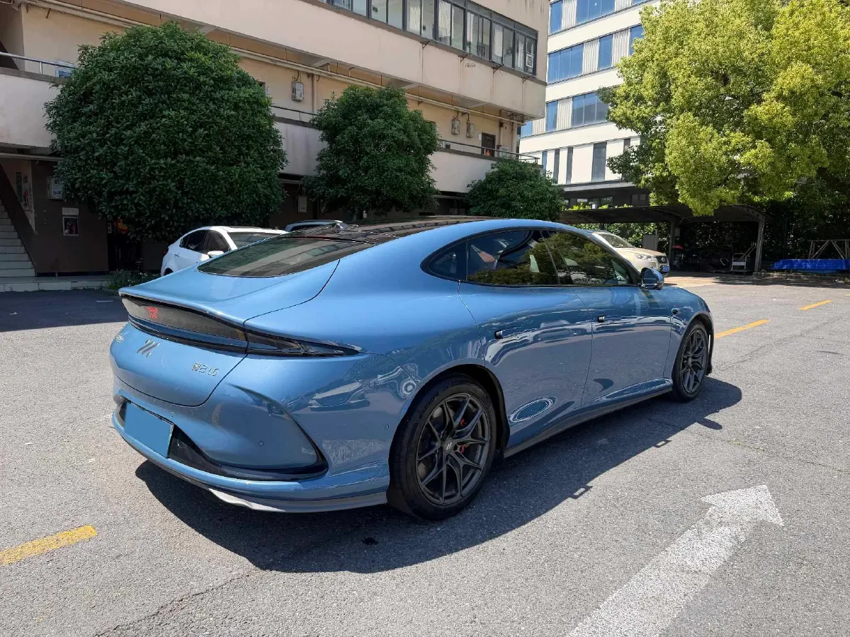 2024 IM L6 BEV 75KWH,autocango,china used car exporter,china ev exporter,chinese used car exporter,chinese used ev exporter
