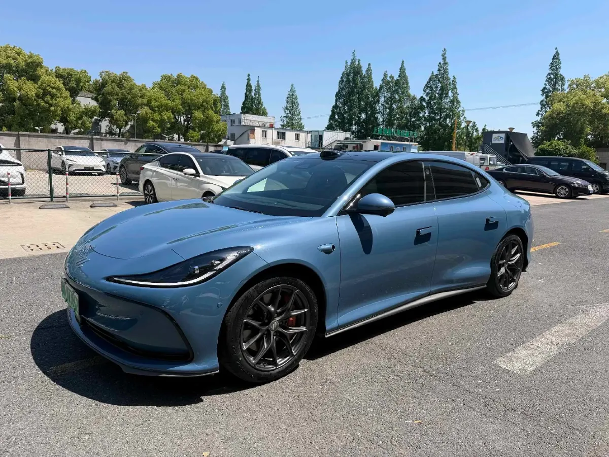 2024 IM L6 BEV 75KWH,autocango,china used car exporter,china ev exporter,chinese used car exporter,chinese used ev exporter