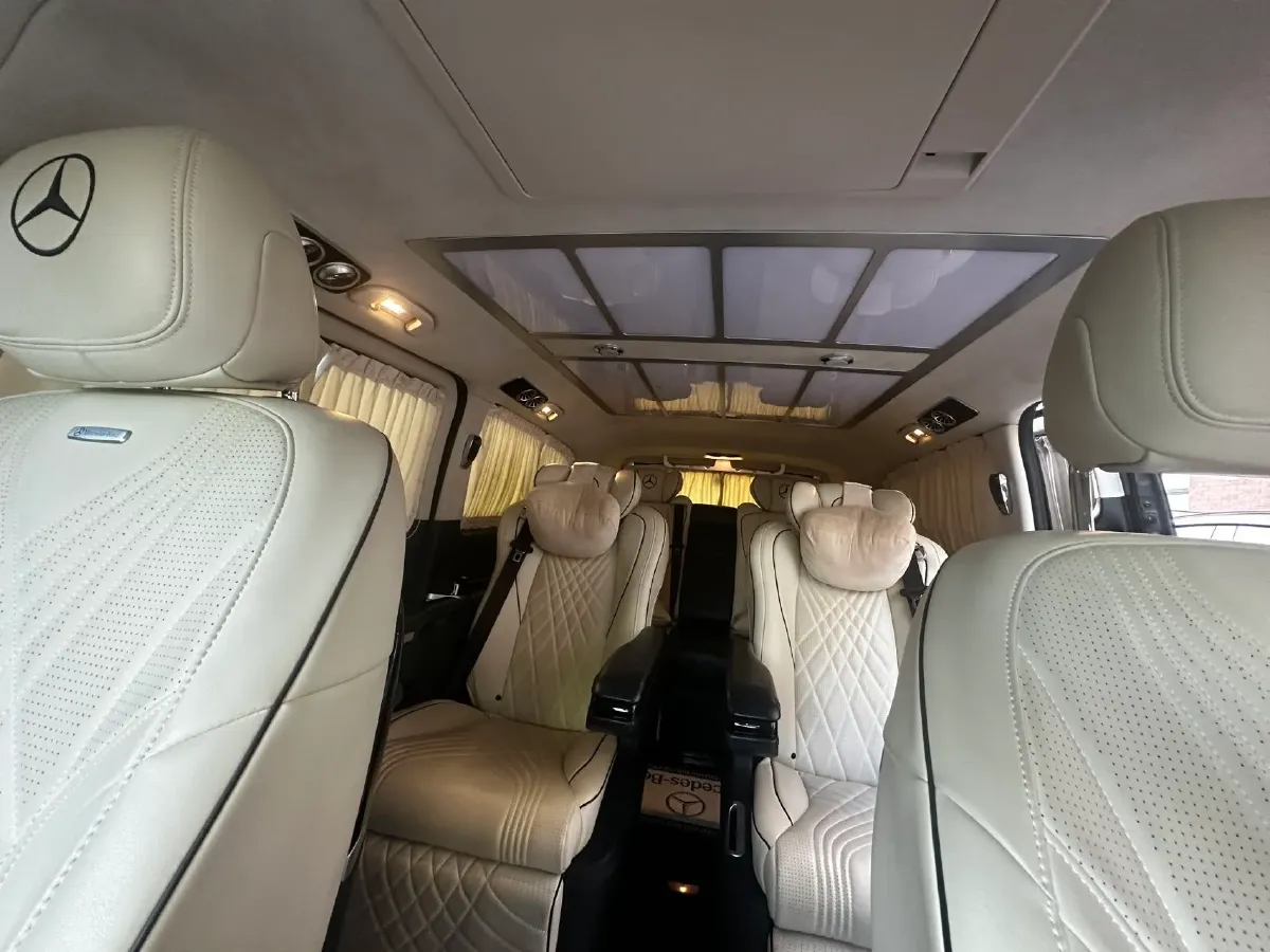 2021 Mercedes-Benz Vito 2.0T 211HP L4 9AT,autocango,china used car exporter,china ev exporter,chinese used car exporter,chinese used ev exporter
