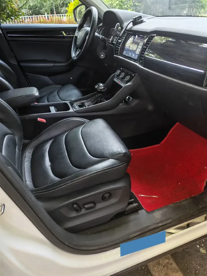 2018 Skoda Kodiak 2.0T 186HP L4 7DCT,autocango,china used car exporter,china ev exporter,chinese used car exporter,chinese used ev exporter