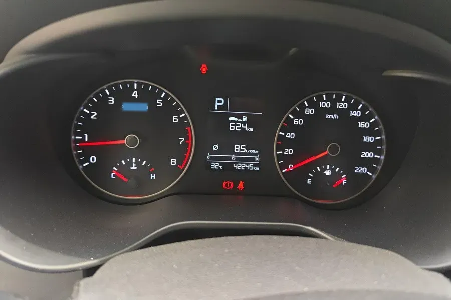 2017 Kia K2 1.4L 100HP L4 6AT,autocango,china used car exporter,china ev exporter,chinese used car exporter,chinese used ev exporter