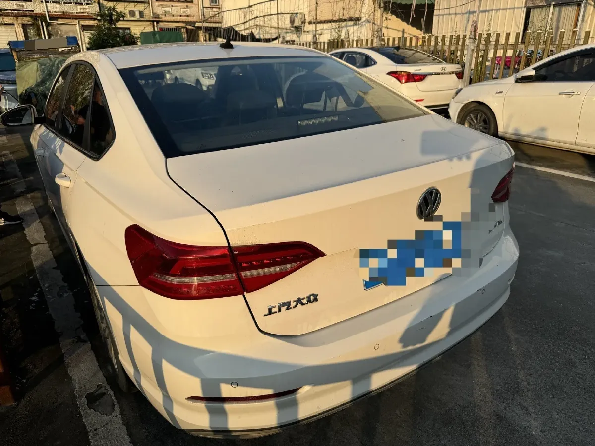 2018 Soueast DX7 1.5T 156HP L4 6MT,autocango,china used car exporter,china ev exporter,chinese used car exporter,chinese used ev exporter