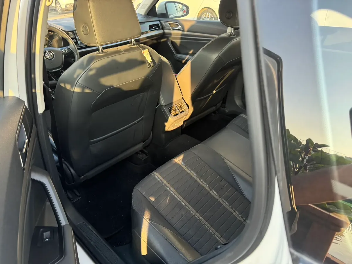 2018 Soueast DX7 1.5T 156HP L4 6MT,autocango,china used car exporter,china ev exporter,chinese used car exporter,chinese used ev exporter