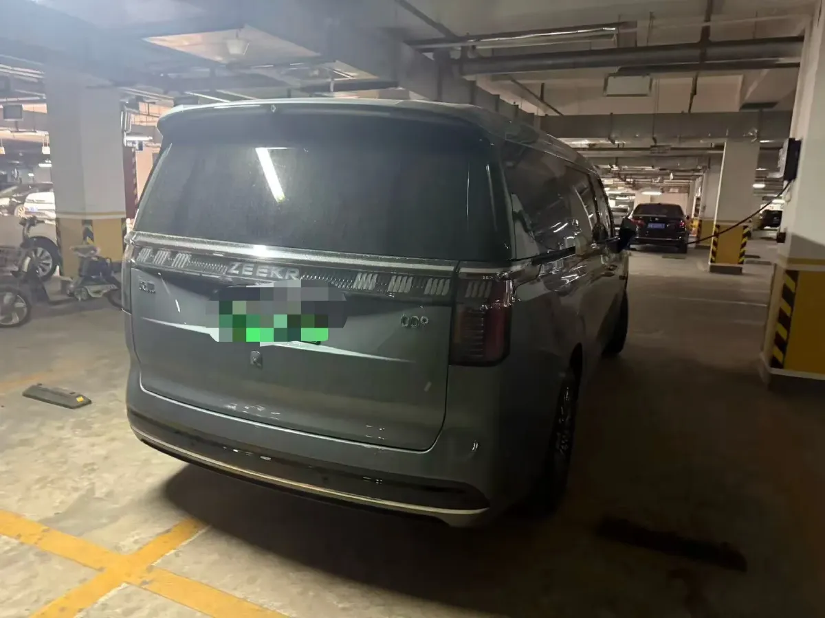2024 Zeekr 009 BEV 108KWH,autocango,china used car exporter,china ev exporter,chinese used car exporter,chinese used ev exporter