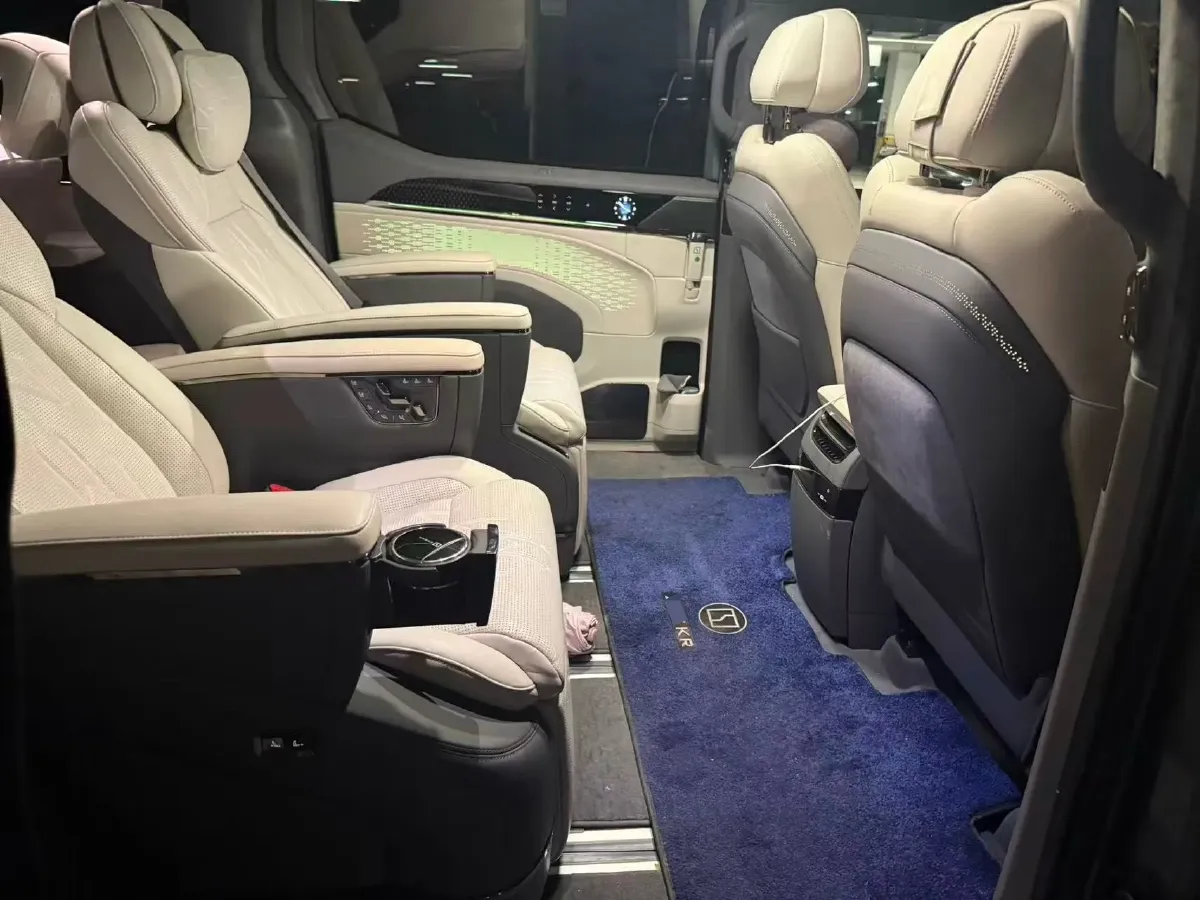 2024 Zeekr 009 BEV 108KWH,autocango,china used car exporter,china ev exporter,chinese used car exporter,chinese used ev exporter