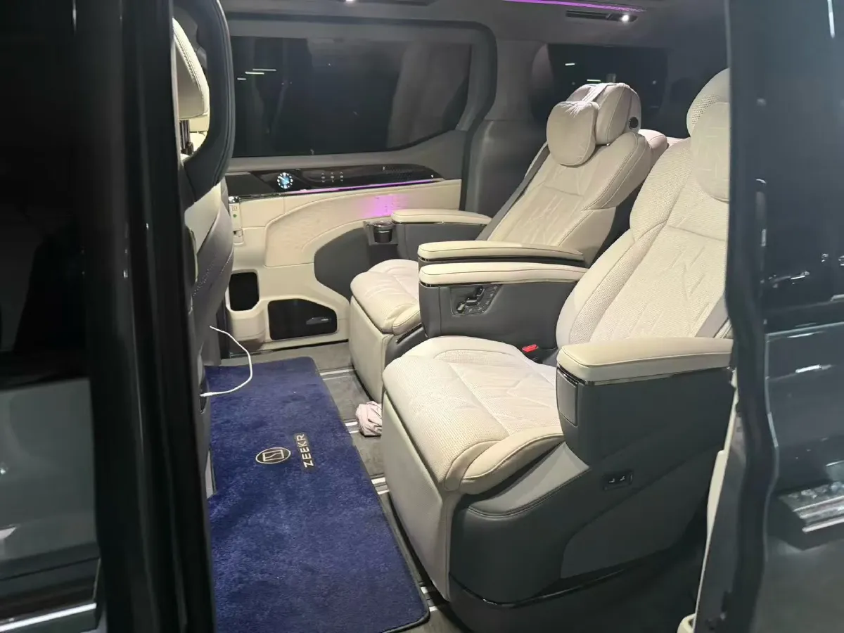 2024 Zeekr 009 BEV 108KWH,autocango,china used car exporter,china ev exporter,chinese used car exporter,chinese used ev exporter
