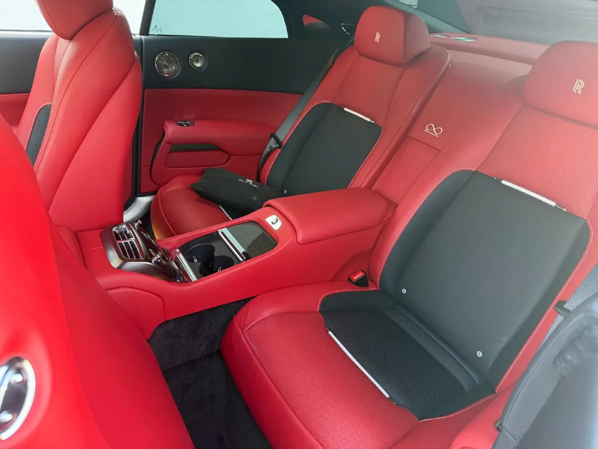 2018 Rolls-Royce Wraith 6.6T 632HP V12 8AT,autocango,china used car exporter,china ev exporter,chinese used car exporter,chinese used ev exporter