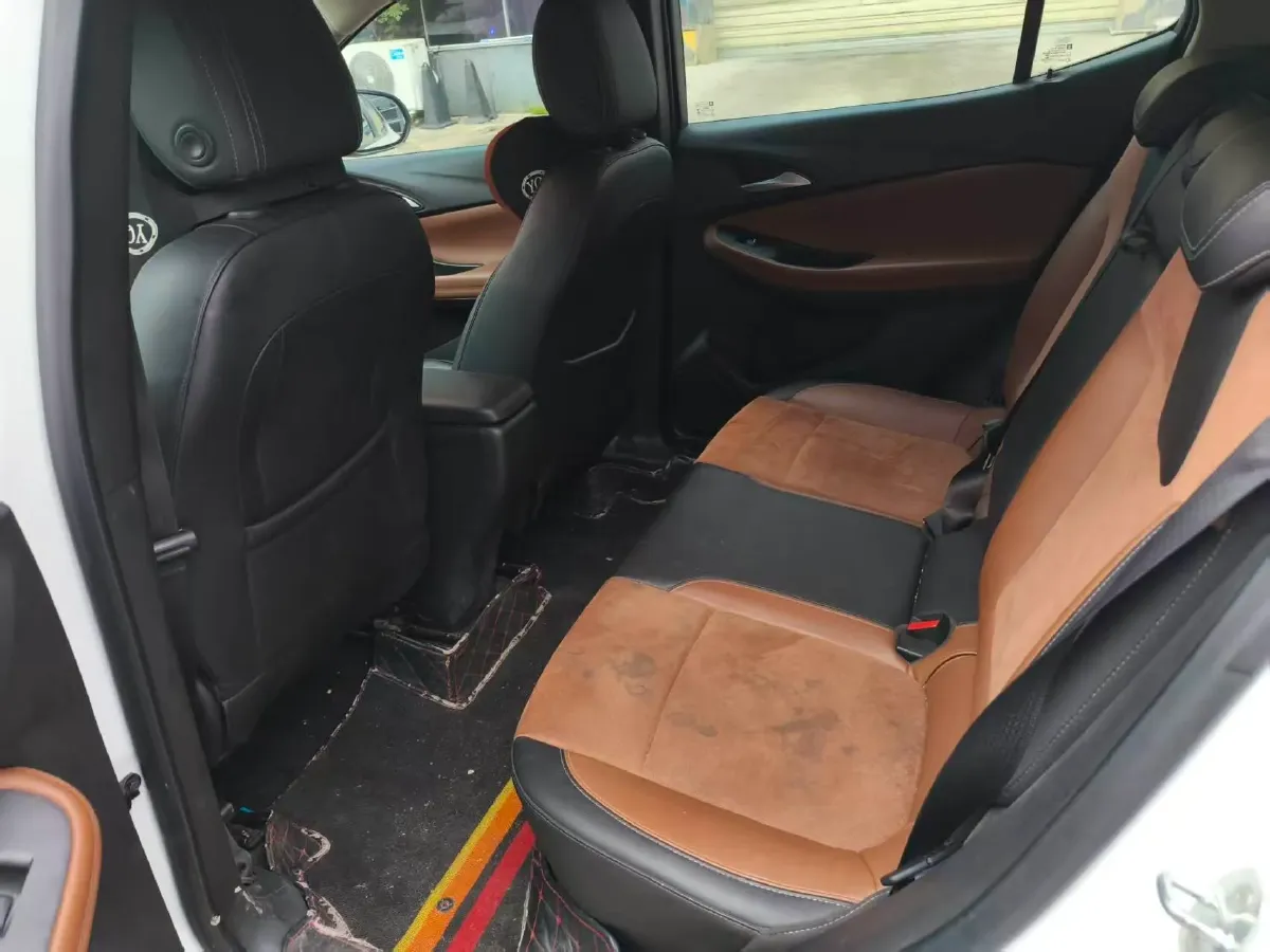 2020 Buick Encore GX 1.3T 165HP L3 CVT,autocango,china used car exporter,china ev exporter,chinese used car exporter,chinese used ev exporter