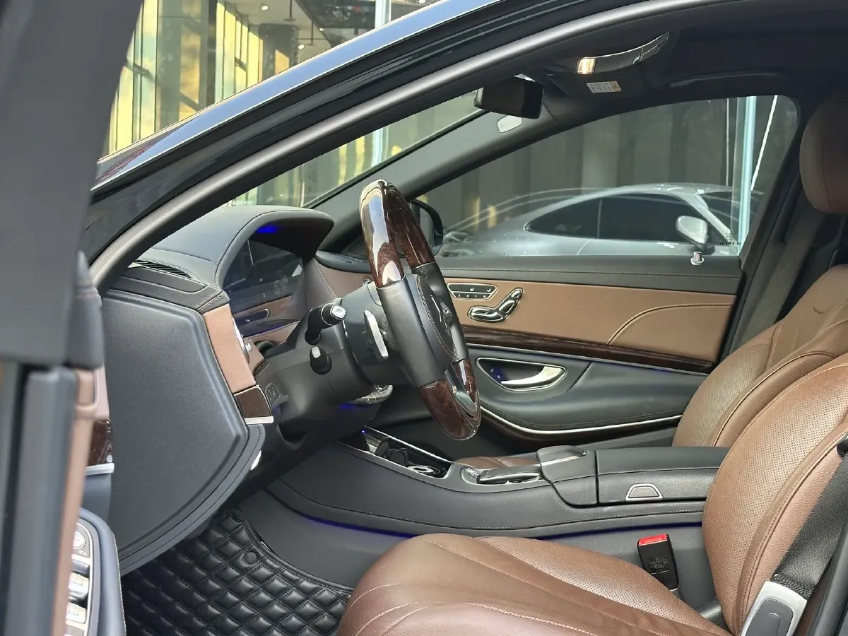 2020 Mercedes-Benz S Class 3.0T 299HP L6 9AT,autocango,china used car exporter,china ev exporter,chinese used car exporter,chinese used ev exporter