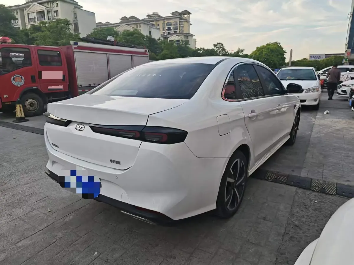2021 KaiYi XuanDu 1.5T 156HP L4 CVT,autocango,china used car exporter,china ev exporter,chinese used car exporter,chinese used ev exporter