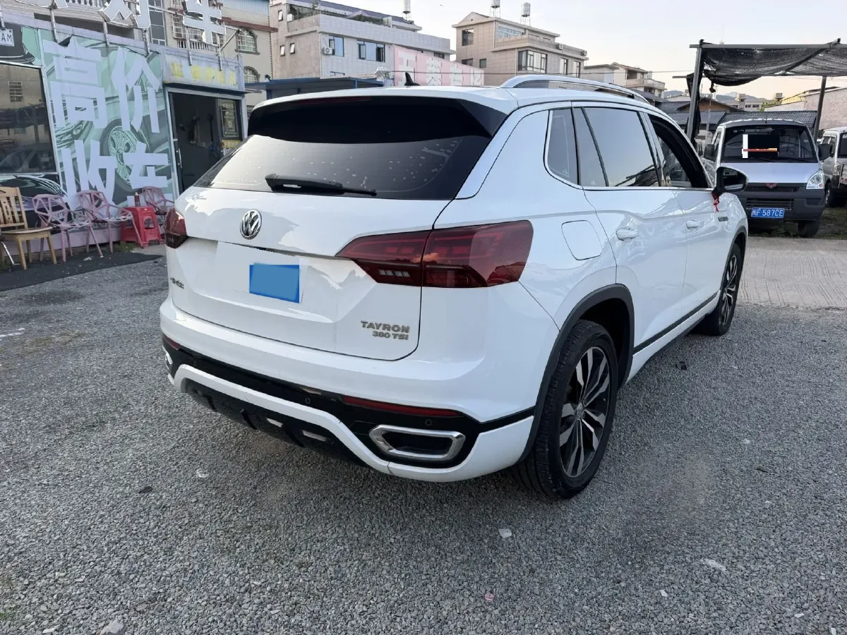 2019 Mercedes-Benz GLA Class 1.6T 156HP L4 7DCT,autocango,china used car exporter,china ev exporter,chinese used car exporter,chinese used ev exporter