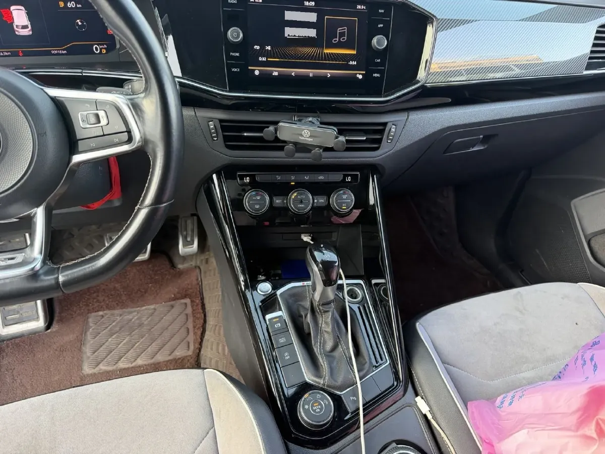 2019 Mercedes-Benz GLA Class 1.6T 156HP L4 7DCT,autocango,china used car exporter,china ev exporter,chinese used car exporter,chinese used ev exporter