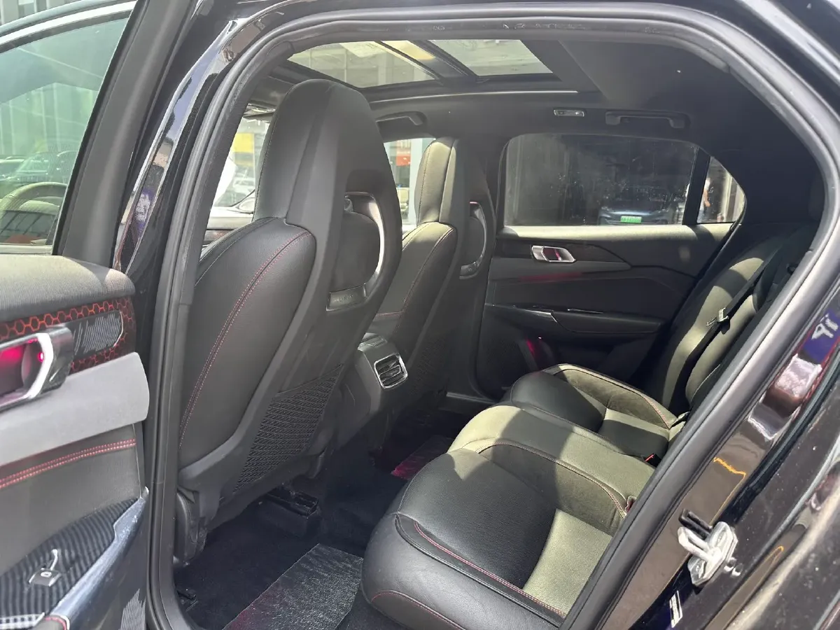 2018 Toyota C-HR 2.0L 171HP L4 CVT,autocango,china used car exporter,china ev exporter,chinese used car exporter,chinese used ev exporter