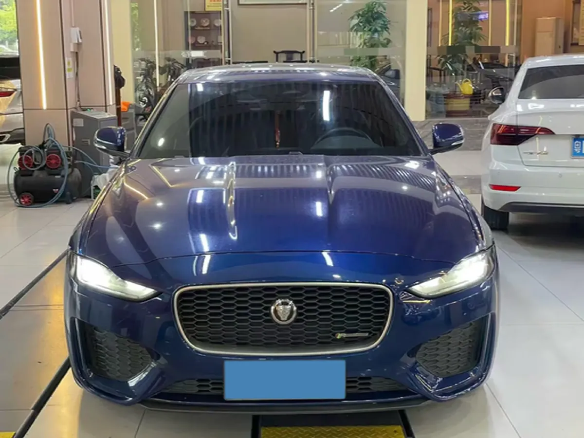 2021 Jaguar XEL 2.0T 200HP L4 8AT,autocango,china used car exporter,china ev exporter,chinese used car exporter,chinese used ev exporter