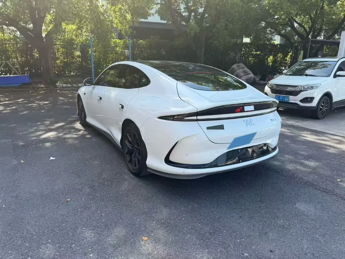 2024 IM L6 BEV 75KWH,autocango,china used car exporter,china ev exporter,chinese used car exporter,chinese used ev exporter