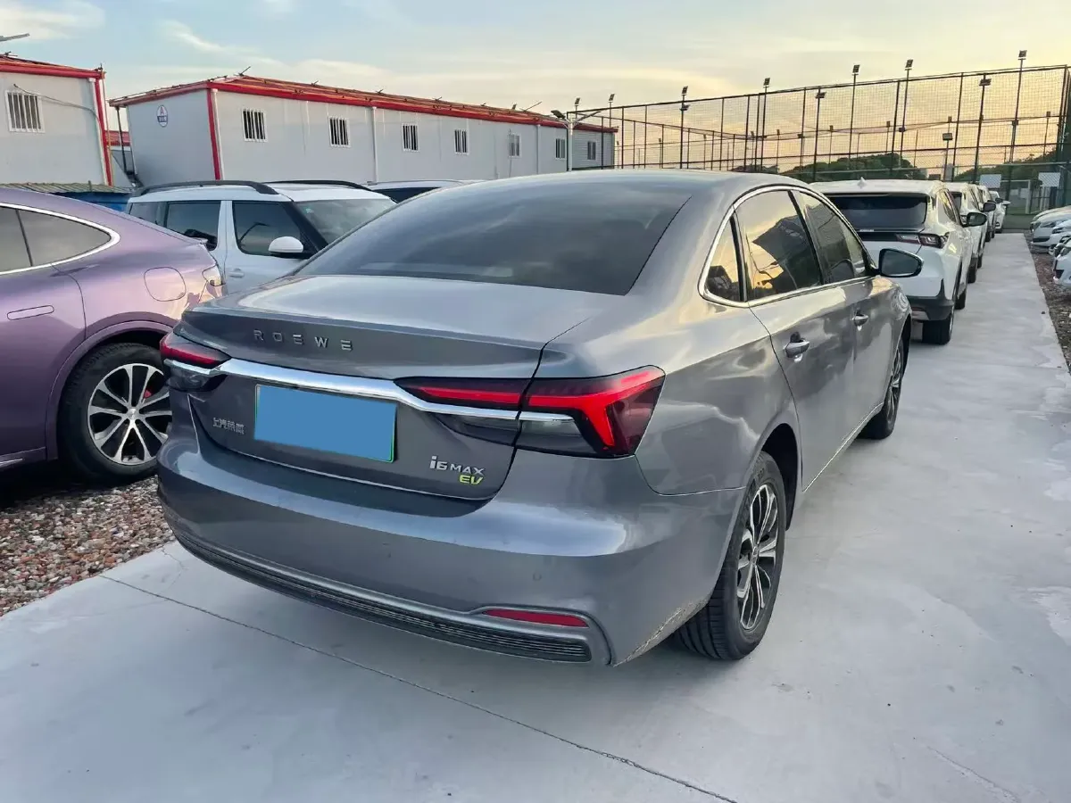 2022 Roewe RX5 eMAX 1.5T 169HP L4 AMT PHEV 16.6KWH,autocango,china used car exporter,china ev exporter,chinese used car exporter,chinese used ev exporter