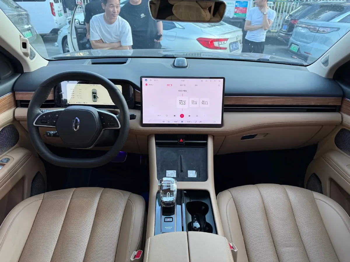 2022 Infiniti Q50L 2.0T 211HP L4 7AT,autocango,china used car exporter,china ev exporter,chinese used car exporter,chinese used ev exporter