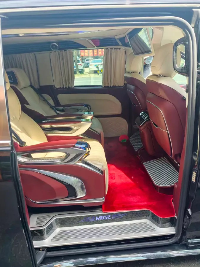 2023 Mercedes-Benz Vito 2.0T 211HP L4 9AT,autocango,china used car exporter,china ev exporter,chinese used car exporter,chinese used ev exporter