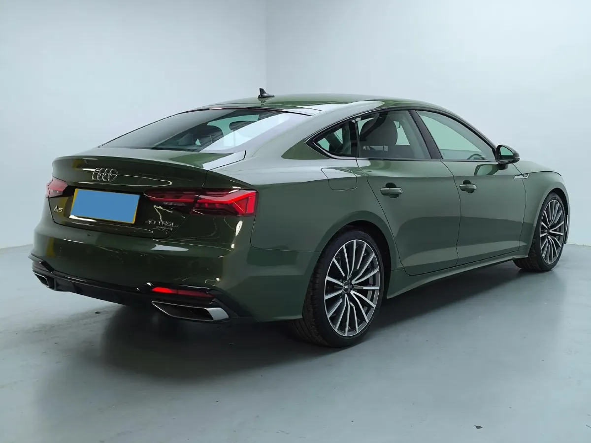 2024 Audi A5 2.0T 204HP L4 7DCT,autocango,china used car exporter,china ev exporter,chinese used car exporter,chinese used ev exporter